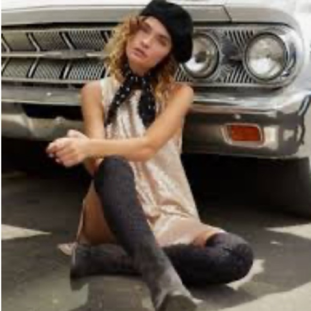Lost + Wander Champagne Gold Sequin Shift Mini Dress XS Open Back Party NYE Glam - Picture 6 of 17